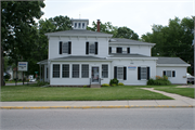 Greenman, Reynolds and Lois, House, a Building.