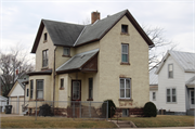 1222 JACKSON ST, a Front Gabled house, built in La Crosse, Wisconsin in .