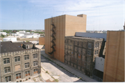 1240 N 10TH ST, a Astylistic Utilitarian Building brewery/distillery/winery, built in Milwaukee, Wisconsin in 1913.