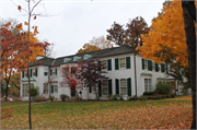 204 W WHITNEY ST, a Colonial Revival/Georgian Revival house, built in Allouez, Wisconsin in 1941.