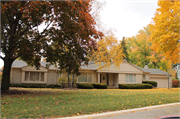 640 SUNSET CIRCLE, a Ranch house, built in Allouez, Wisconsin in 1958.