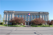 1313 BELKNAP ST, a Neoclassical/Beaux Arts courthouse, built in Superior, Wisconsin in 1919.