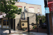 1675 DOUGLAS AVE, a Queen Anne retail building, built in Racine, Wisconsin in 1898.