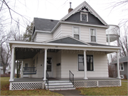 115 N MAIN ST, a Queen Anne house, built in Clintonville, Wisconsin in 1898.