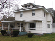 177 N MAIN ST 177 N MAIN ST, a American Foursquare house, built in Clintonville, Wisconsin in 1917.