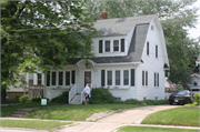 1329 N MAIN ST, a Dutch Colonial Revival house, built in Oshkosh, Wisconsin in 1927.