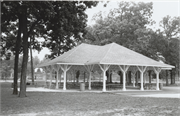 TAYLOR PARK TAYLOR PARK, a Colonial Revival/Georgian Revival park shelter/building, built in Fond du Lac, Wisconsin in 1900.