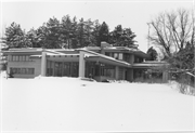 COUNTY HIGHWAY Y NORTH OF COUNTY HIGHWAY O, a International Style house, built in Sheboygan, Wisconsin in 1937.