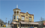 1675 DOUGLAS AVE, a Queen Anne retail building, built in Racine, Wisconsin in 1898.