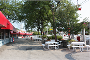 200 N HARBOR DR (Henry W. Maier Festival Park), a Astylistic Utilitarian Building restaurant/supper club, built in Milwaukee, Wisconsin in 1981.