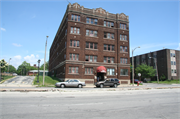2904 W WISCONSIN AVE, a English Revival Styles apartment/condominium, built in Milwaukee, Wisconsin in 1920.