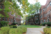 2101-2117 W WISCONSIN AVE, a English Revival Styles apartment/condominium, built in Milwaukee, Wisconsin in 1915.