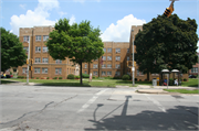 3120-3128 W WISCONSIN AVE, a Twentieth Century Commercial apartment/condominium, built in Milwaukee, Wisconsin in 1923.