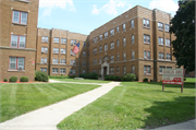 3120-3128 W WISCONSIN AVE, a Twentieth Century Commercial apartment/condominium, built in Milwaukee, Wisconsin in 1923.