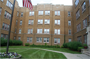 3120-3128 W WISCONSIN AVE, a Twentieth Century Commercial apartment/condominium, built in Milwaukee, Wisconsin in 1923.