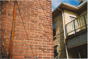 1874-1876 N WARREN AVE, a Craftsman duplex/two-flat, built in Milwaukee, Wisconsin in 1904.