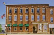 101 N MADISON ST, a Commercial Vernacular lodging-hotel, built in Lancaster, Wisconsin in 1868.