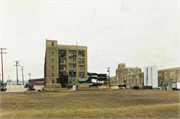 444 HIGHLAND DR (AKA 500 Highland Ave), a Astylistic Utilitarian Building industrial bldg/manufacturing facility, built in Kohler, Wisconsin in 1925.