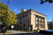 Washington Avenue Neoclassical District, a District.