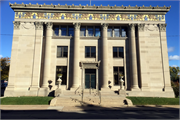 Washington Avenue Neoclassical District, a District.