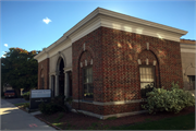 115 WASHINGTON AVE, a Neoclassical/Beaux Arts small office building, built in Oshkosh, Wisconsin in 1924.