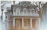 1516 E BRADY ST, a Italianate house, built in Milwaukee, Wisconsin in 1870.