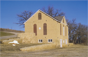 W6303 HEFTY RD, a Astylistic Utilitarian Building barn, built in Washington, Wisconsin in 1861.