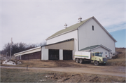W6303 HEFTY RD, a Astylistic Utilitarian Building barn, built in Washington, Wisconsin in .