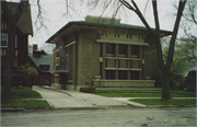 2420 N TERRACE AVE, a Prairie School house, built in Milwaukee, Wisconsin in 1917.
