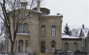 424 N PINCKNEY ST, a Romanesque Revival house, built in Madison, Wisconsin in 1857.