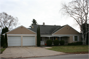 136 S DULUTH AVE, a Side Gabled house, built in Sturgeon Bay, Wisconsin in 1947.