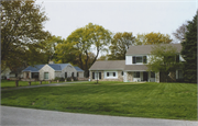 634 W ACACIA RD, a Colonial Revival/Georgian Revival house, built in Glendale, Wisconsin in 1942.