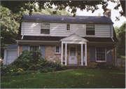 4037 CHEROKEE DR, a Colonial Revival/Georgian Revival house, built in Madison, Wisconsin in 1938.