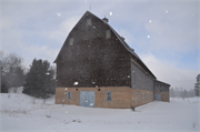 Wywialowski, John and Anna, Farmstead, a Building.