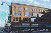 400 MAIN ST, a Commercial Vernacular large retail building, built in La Crosse, Wisconsin in 1903.