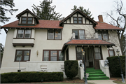 220 UNION ST, a Arts and Crafts house, built in Hartford, Wisconsin in 1915.