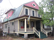 878 HUBBARD ST, a Dutch Colonial Revival house, built in Green Bay, Wisconsin in 1911.