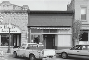 921 WISCONSIN AVE, a Commercial Vernacular small retail building, built in Boscobel, Wisconsin in 1906.