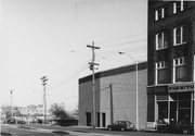 313-317 E WILSON ST, a Commercial Vernacular warehouse, built in Madison, Wisconsin in 1907.