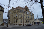 1703 N FRANKLIN PL, a Italianate elementary, middle, jr.high, or high, built in Milwaukee, Wisconsin in 1889.