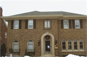 2634 N LAKE DR, a Spanish/Mediterranean Styles house, built in Milwaukee, Wisconsin in 1924.