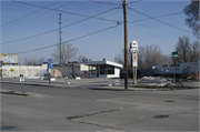 1006 VELP AVE, a Commercial Vernacular gas station/service station, built in Green Bay, Wisconsin in 1953.