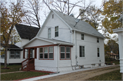 1109 PARK AVE, a Front Gabled house, built in Beloit, Wisconsin in 1900.