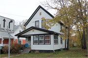 1113 PARK AVE, a Front Gabled house, built in Beloit, Wisconsin in 1900.