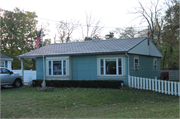 1718 ARLINGTON AVE, a Lustron house, built in Beloit, Wisconsin in 1949.