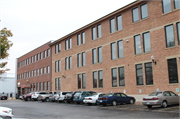 655 3RD ST, a Astylistic Utilitarian Building industrial bldg/manufacturing facility, built in Beloit, Wisconsin in 1895.
