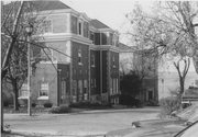 220 LAKELAWN PL., a Colonial Revival/Georgian Revival house, built in Madison, Wisconsin in 1924.