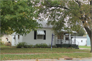 1833 SHOPIERE RD, a Ranch house, built in Beloit, Wisconsin in 1942.