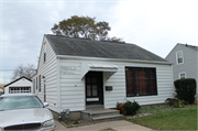 1713 ROYCE AVE, a Side Gabled house, built in Beloit, Wisconsin in 1944.