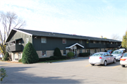 1851 CRANSTON RD, a Contemporary apartment/condominium, built in Beloit, Wisconsin in 1967.